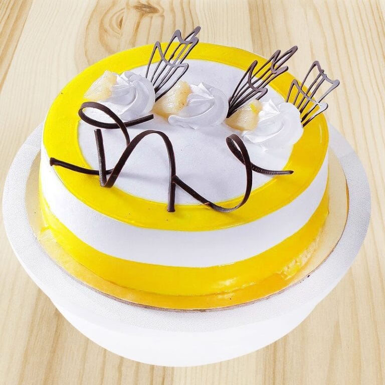 Cake Delivery in Punjabi Refugee Colony