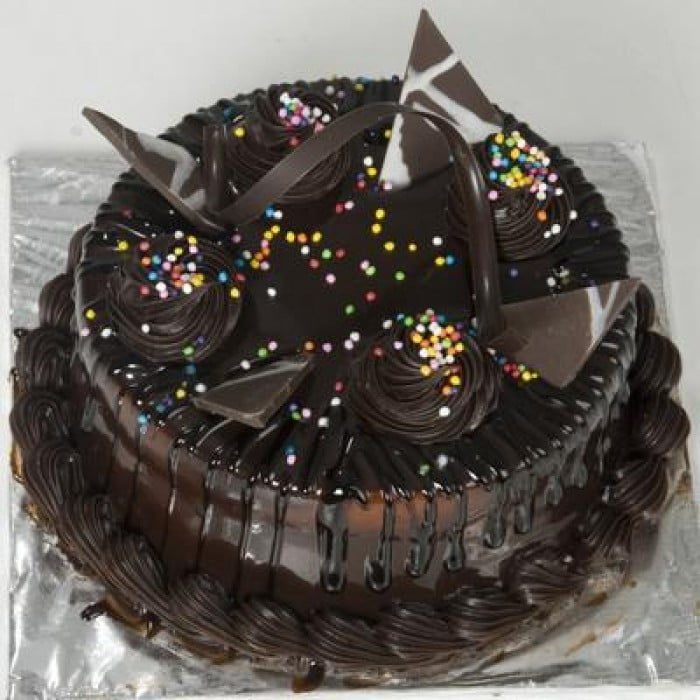 Heart Shape Choco Truffle Cake | Buy, Send or Order Online | Winni.in |  Winni.in